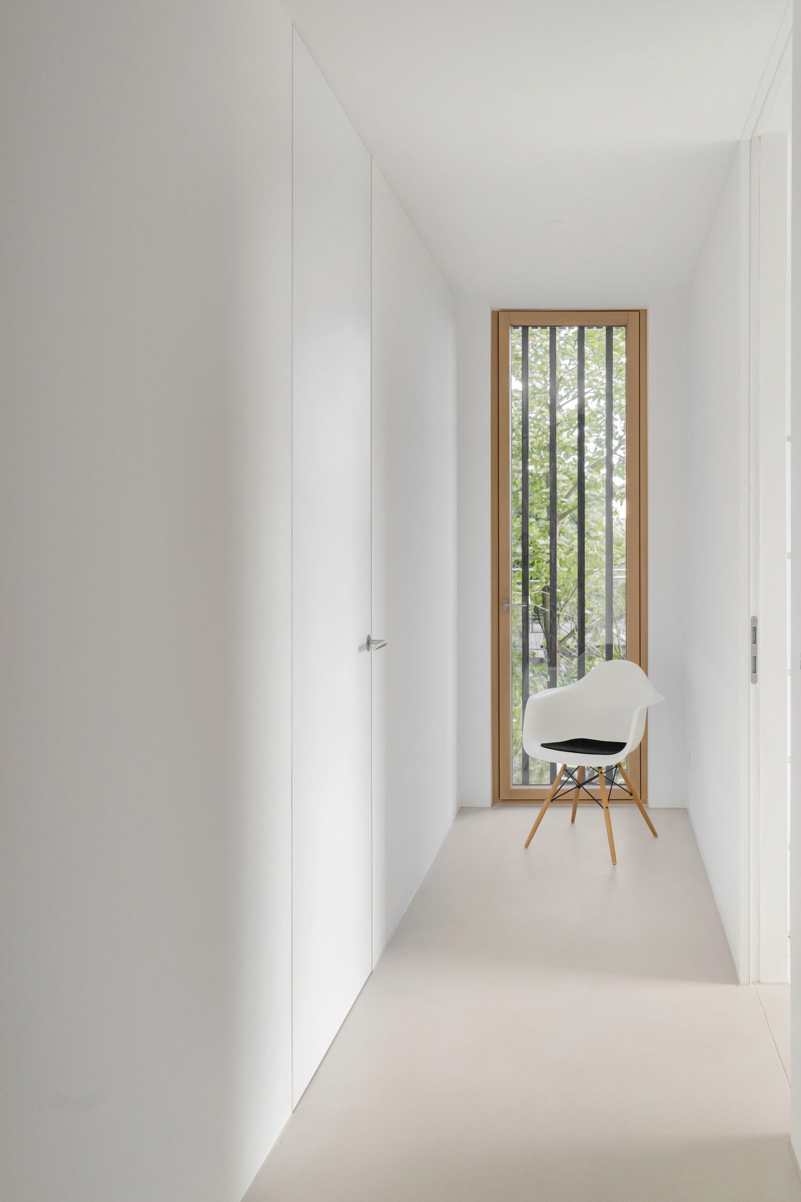 Traditional modern hybrid design